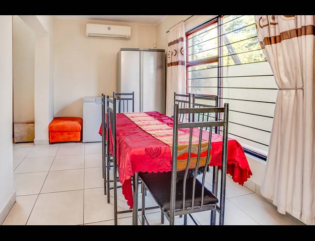 3 BEDROOM HOUSE FOR SALE IN DOUGLASDALE